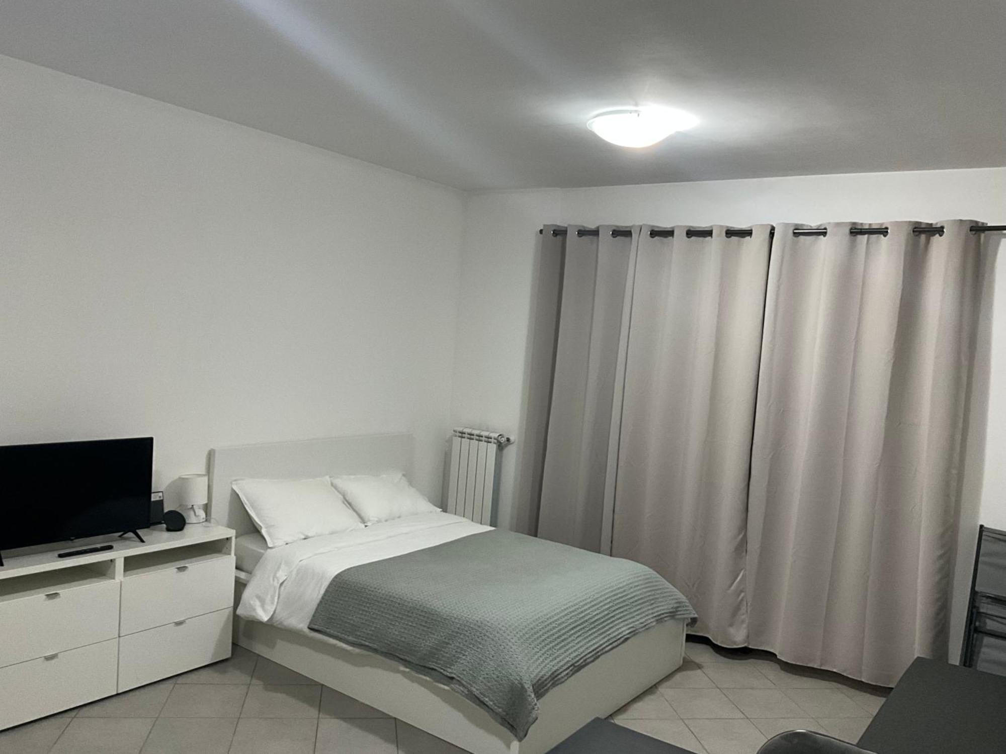 Studio Mer Piscine Cala Di Sole Imperia Italie Mono Locale Une Seule Piece 외부 사진